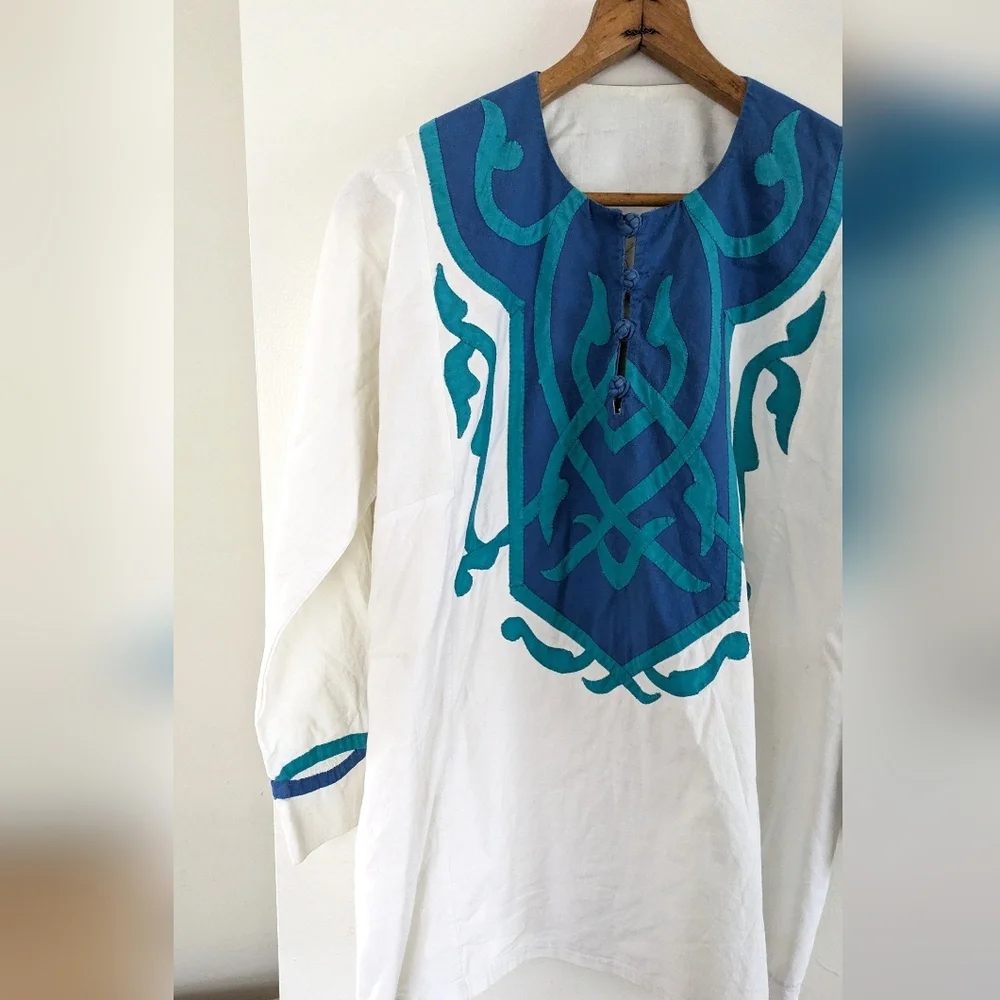 OOAK Vintage Handmade Embroidered Tunic - Picture 3 of 13